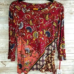 NWT, Ruby Red, 0171,Red Floral boat neck Top.Sz PM